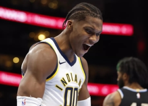 步行者队赢得NBA赛季得分最高的比赛，勒布朗·詹姆斯在湖人队胜利中达到另一个里程碑