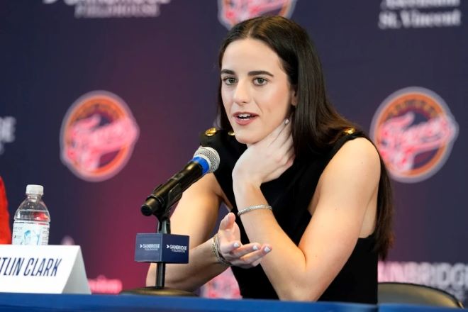WNBA/女篮新世代领导人物！ 凯特琳·克拉克是如何用表现引起全美关注？